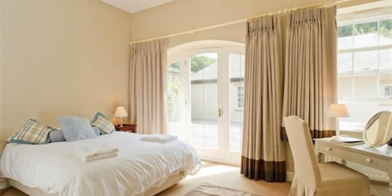 Eshott Hall Room photo